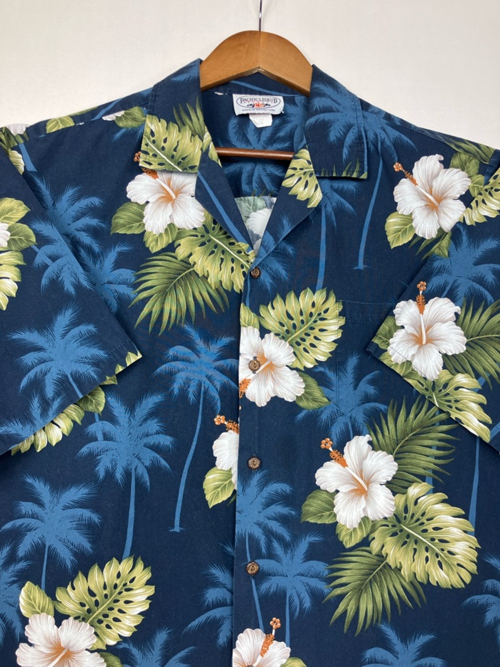 🌴☀️Authentic Blue Hawaiian Button Shirt by Pacific Legend XL 📦4.99 SHIPPING - Picture 1 of 13